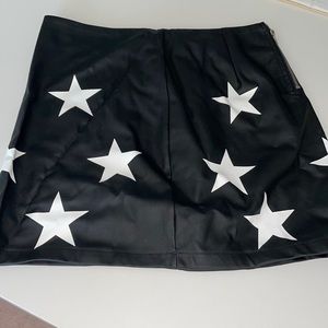 Princess Polly Black & White Star Mini Skirt